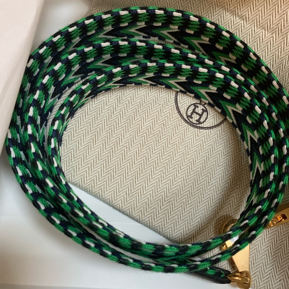 Sold - Picture 2 of 5